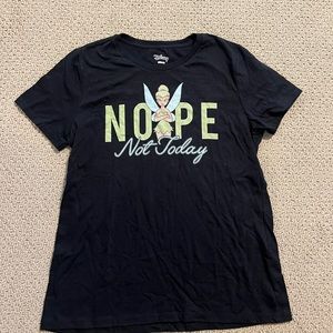 New Disney tinkerbell shirt sz M